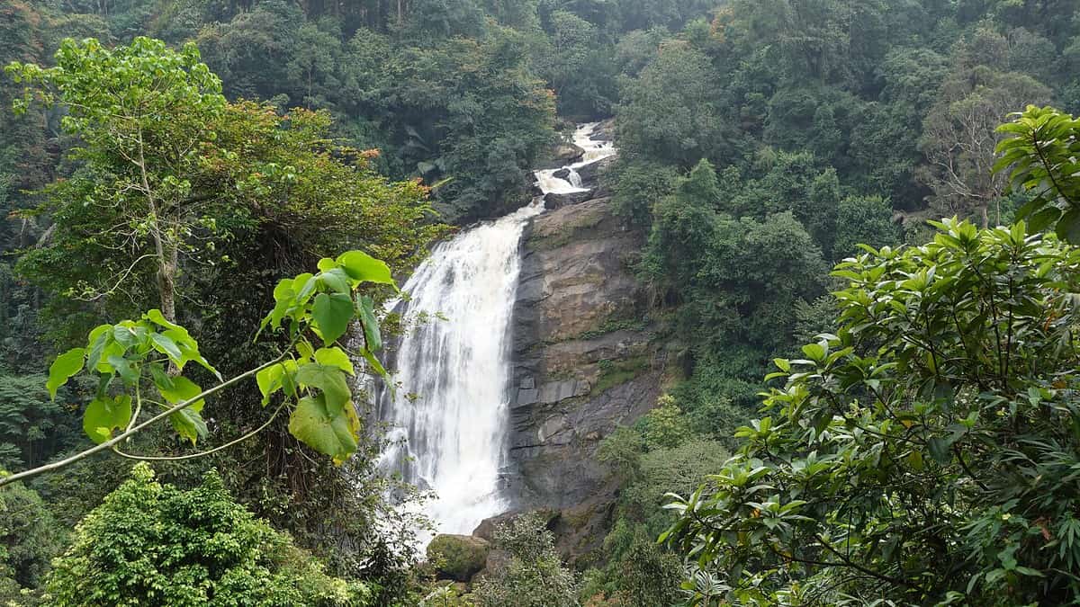 Valara Waterfalls Munnar scaled 1200x675 cropped